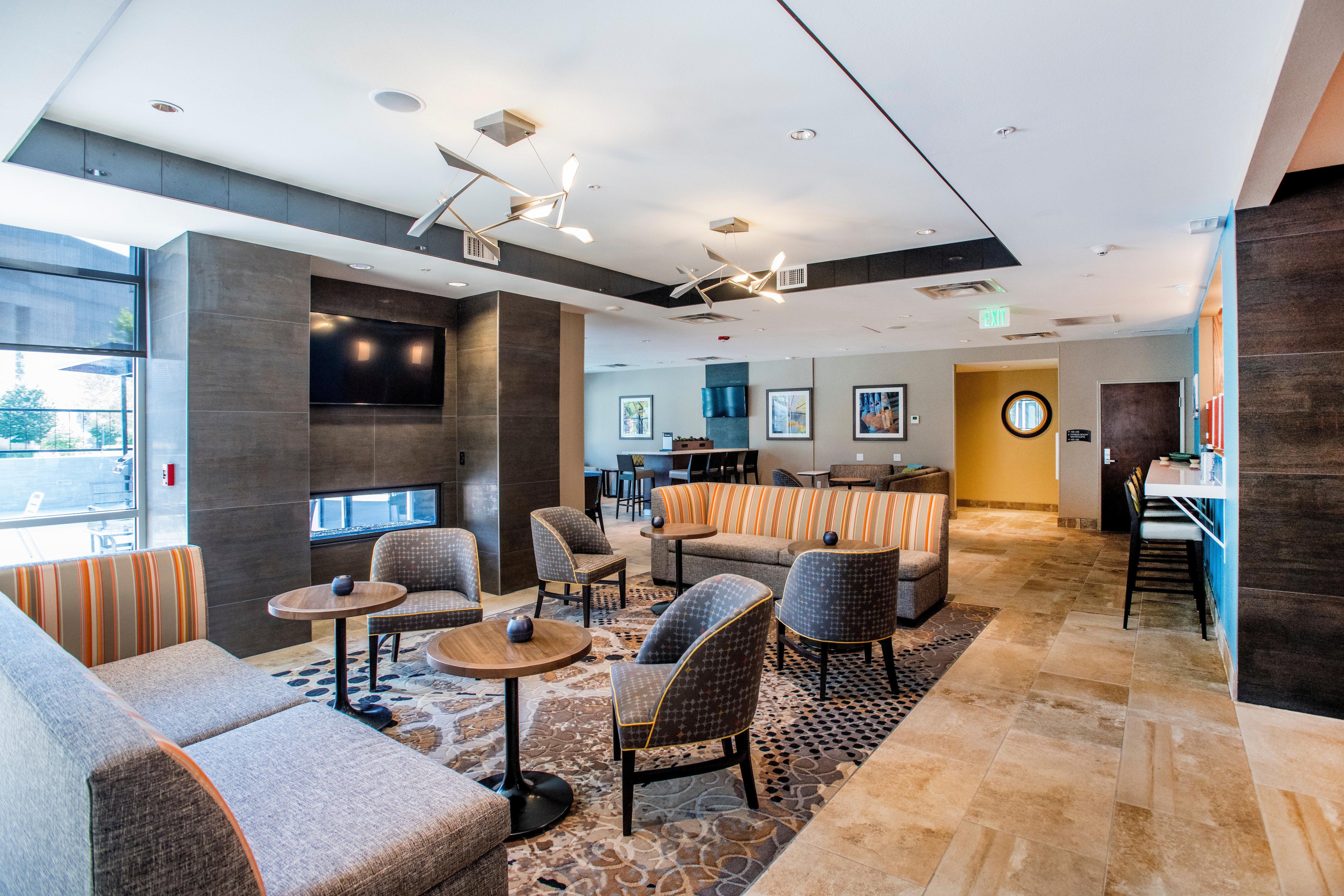 Staybridge Suites Denver Downtown By Ihg Bagian luar foto